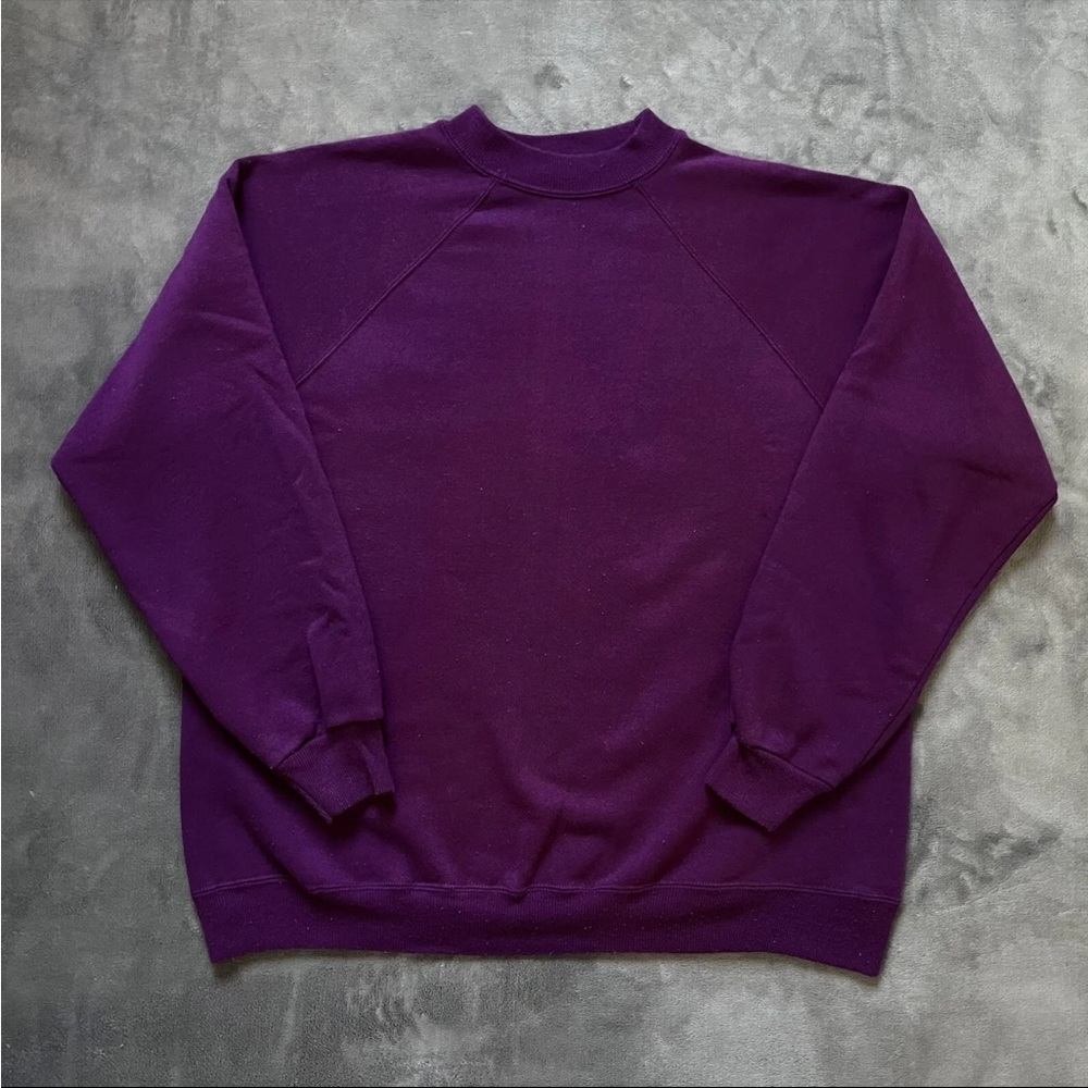 Vintage 90’s Hanes Crewneck/Sweatshirt - Purple MADE IN USA Size XL